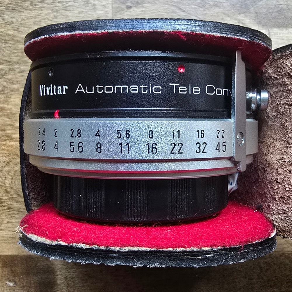 Vivitar 2X-5 Automatic Tele Converter Lens Made in Japan with Leather Case
